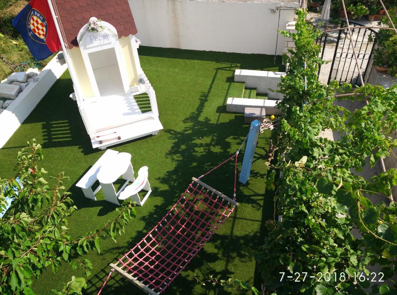 Apartments Gina トロギール エクステリア 写真